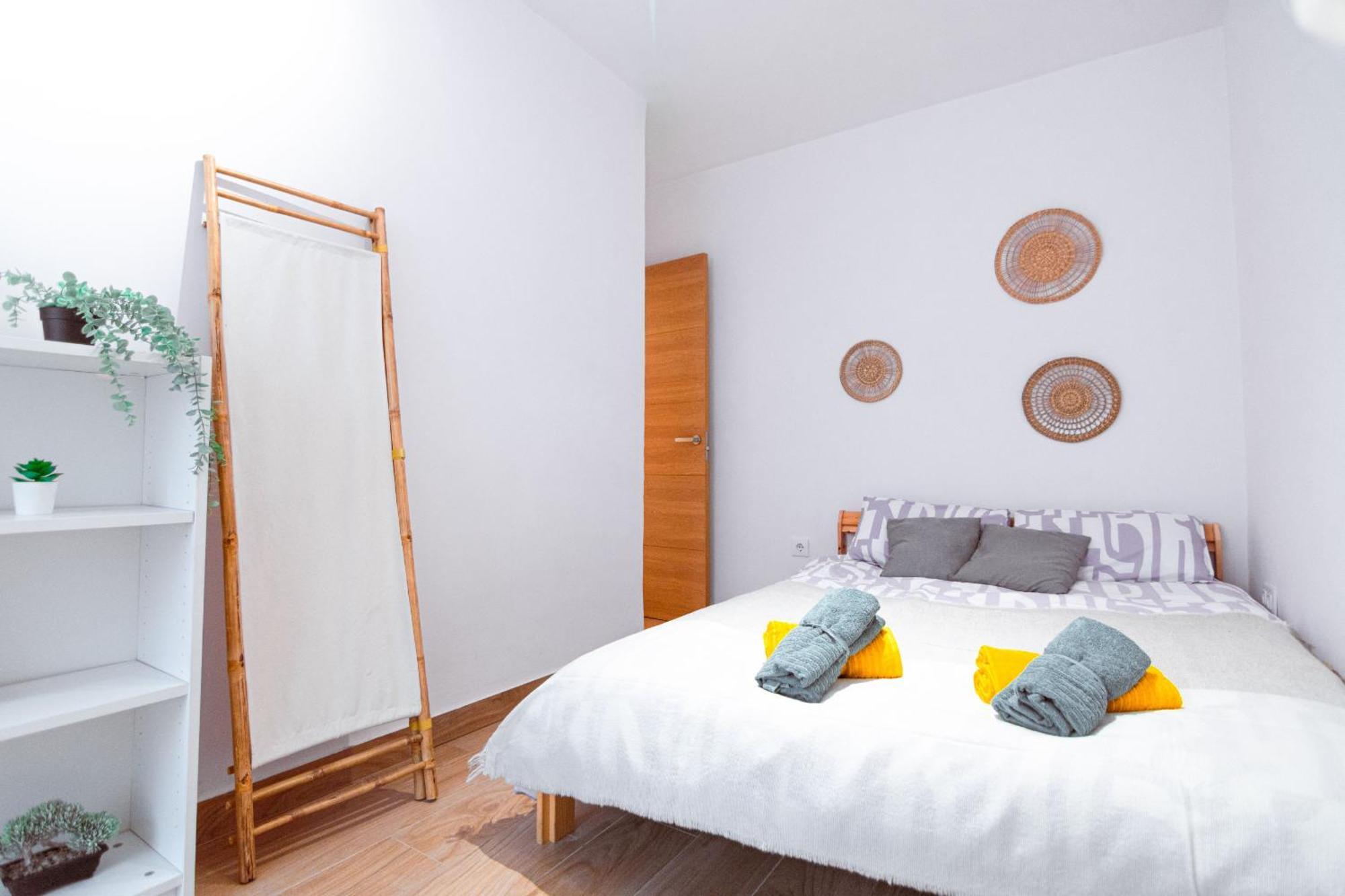 Edomus Feria Y Flamenco Apartment Севиля Екстериор снимка