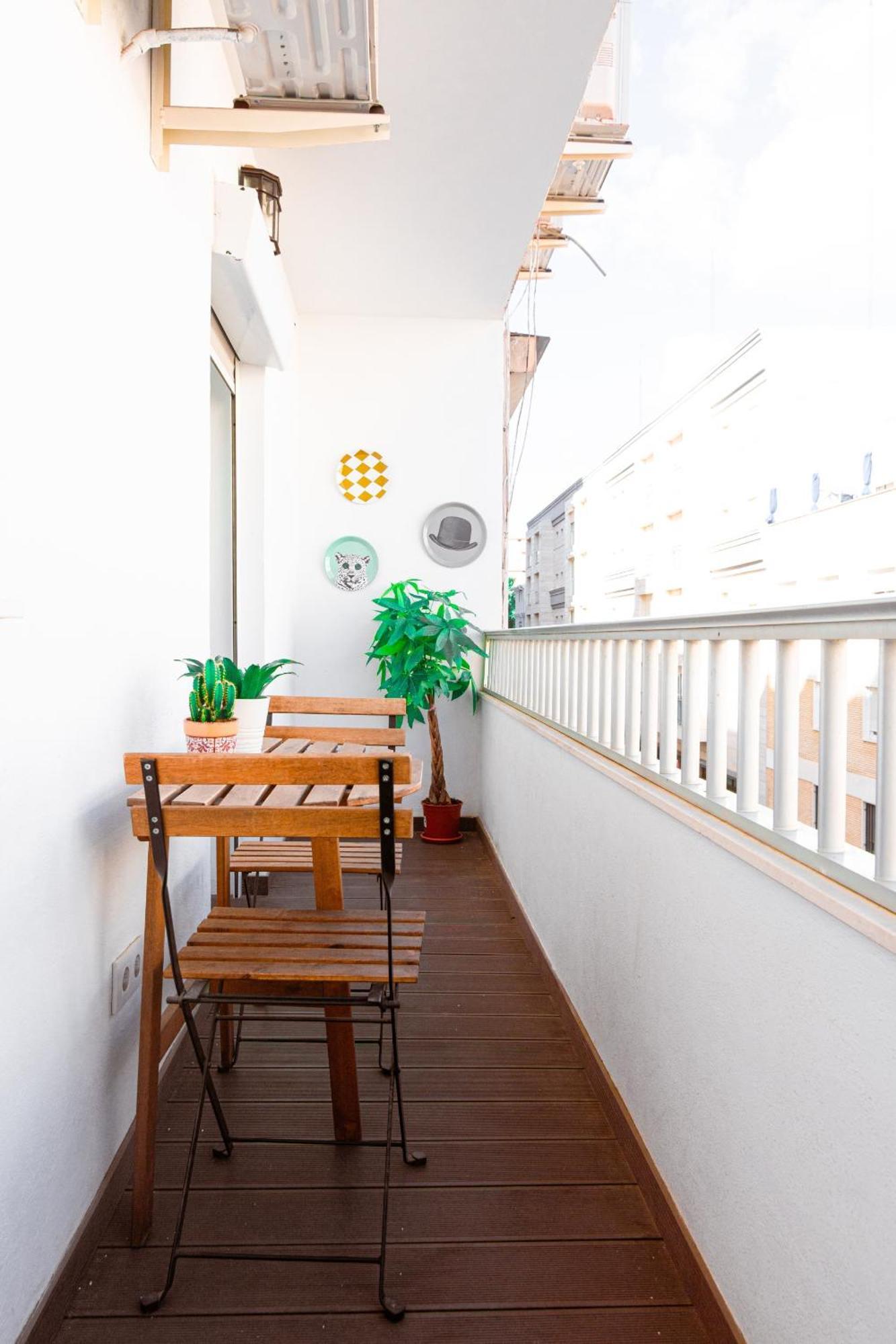 Edomus Feria Y Flamenco Apartment Севиля Екстериор снимка
